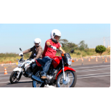 adição categoria a Primeiro de Maio